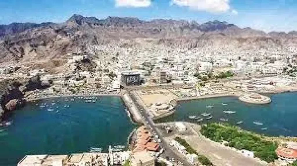 ”مناشدة عاجلة لإنقاذ فتاة يمنية .. عملية مطلوبة غداً في عدن ونقص مبلغ بسيط يقرر مصيرها”